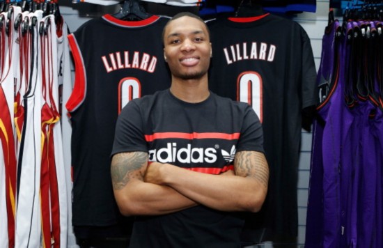 留出腰节或 留出腰节或